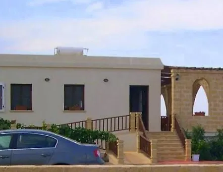 Carparis * Protaras